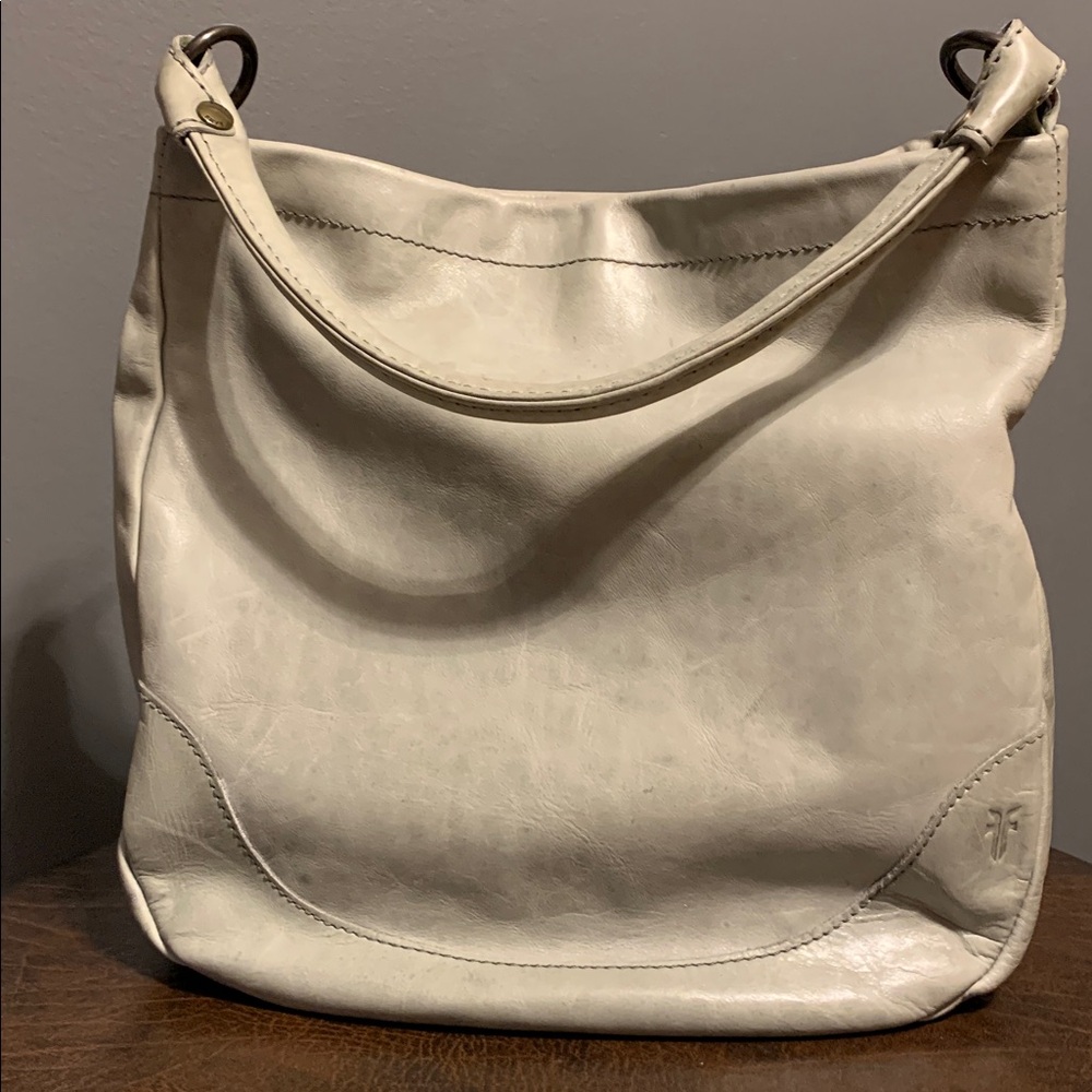 FRYE Melissa Hobo Distressed Leather Slouchy Shoulder bag in light stone gray